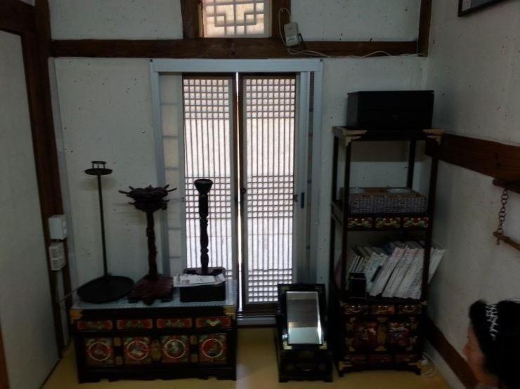 Goseong Choi Pilgan'S Old House Hotel Room photo